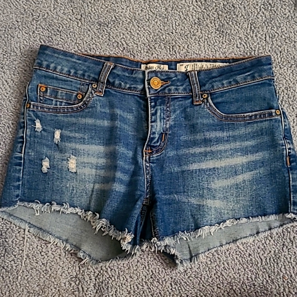 Indigo Rein denim shorts, size 7